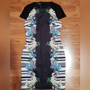 Bebe printed s/s scuba dress